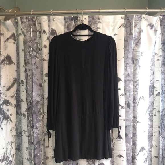 Mango Dresses & Skirts - Flowy black swing dress size Small